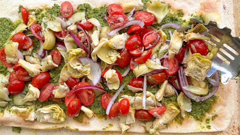 toppings on flatbread