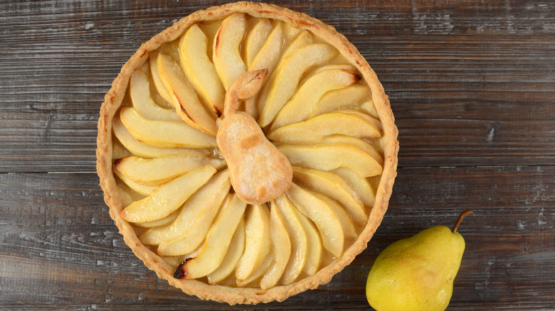 Pear tart