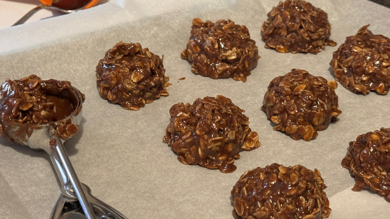 no-bake cookies on a parchment paper line sheet