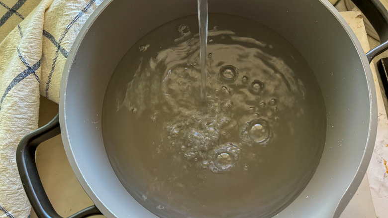 water filling a pot