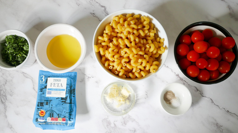 baked feta pasta ingredients 