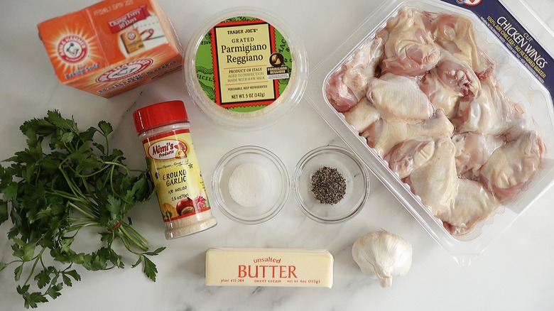 baked garlic parmesan wings ingredients 