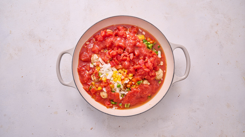 jambalaya ingredients in pot