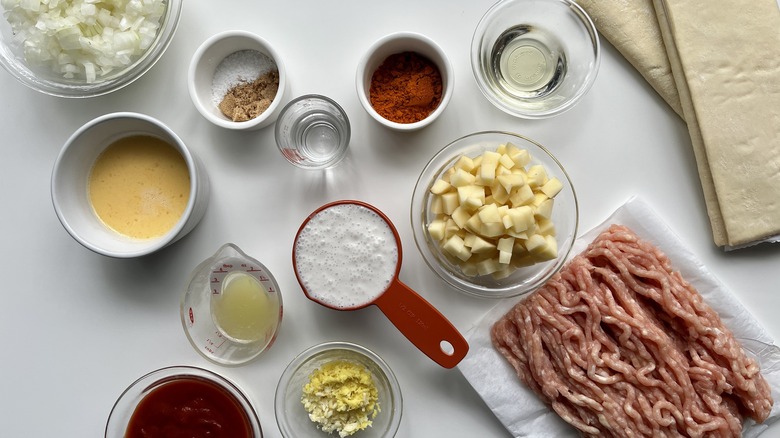 ingredients for chicken curry puffs