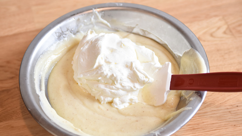 folding cream into pudding