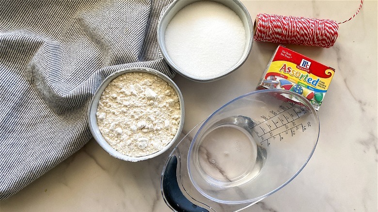 salt dough ingredients