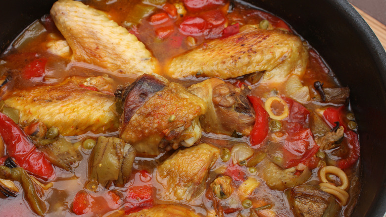 Basque chicken in pot