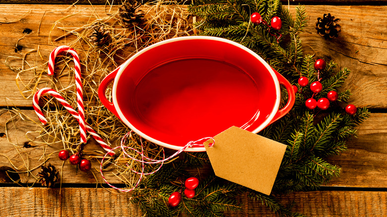 red casserole dish gift