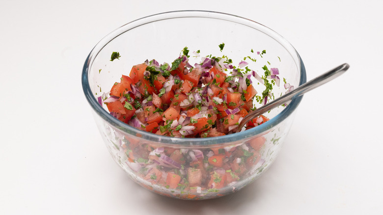 freshly mixed pico de gallo