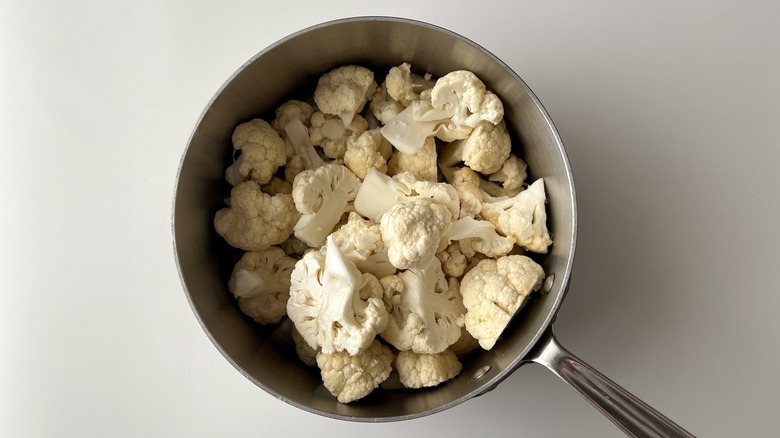 cauliflower florets in pot