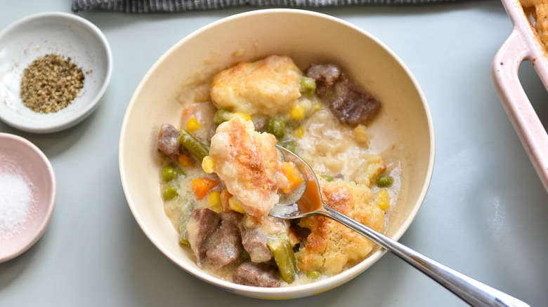 beef and drop biscuit casserole