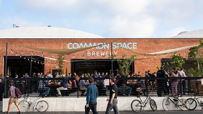 Common Space Brewery outdoor seating