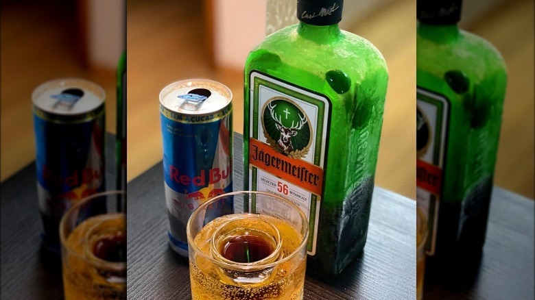 red bull and Jägermeister Jäger Bomb