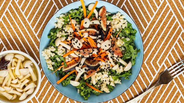 pickled mushroom kale salad