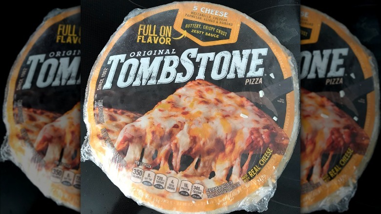 5 Cheese Pizza by tombstone