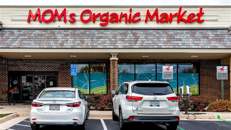 MOM's organic market exterior