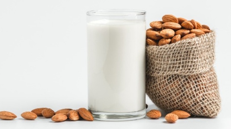 Almond milk and almonds