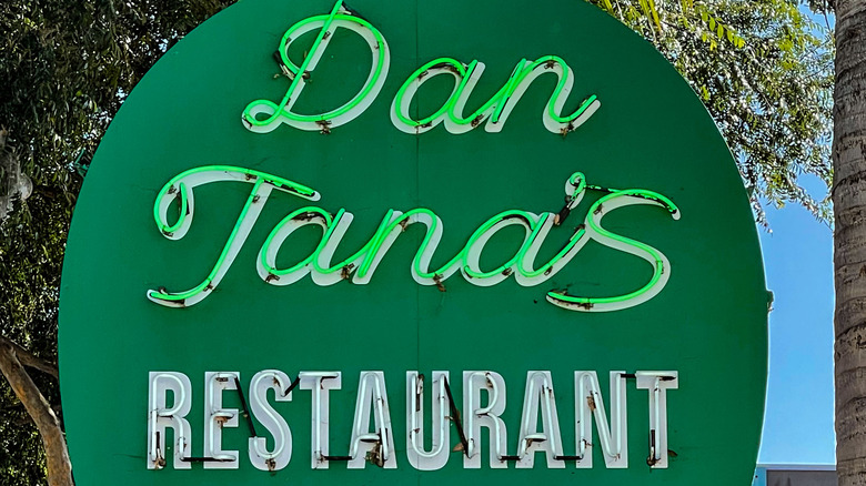 Dan Tana's neon green sign