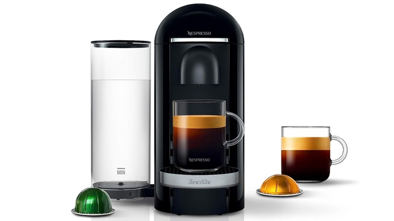 Nespresso VertuoPlus Deluxe coffee machine