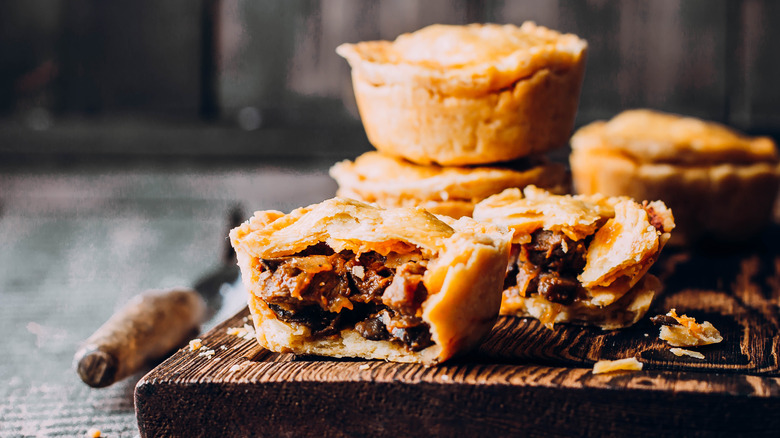 small Australian meat pies