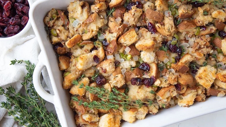 Stuffing with cranberries