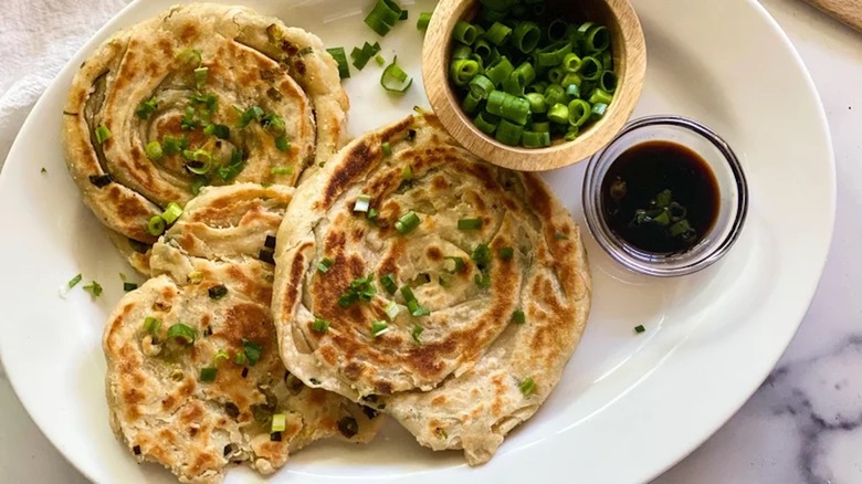 Scallion pancakes with sauce