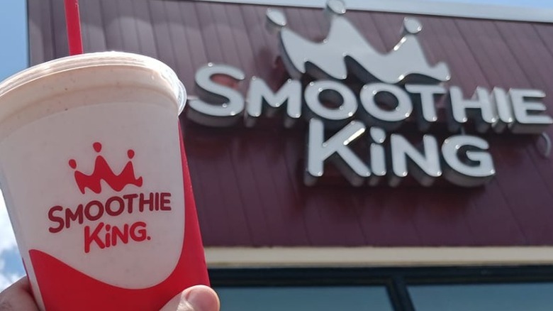 Lady with Smoothie King drink