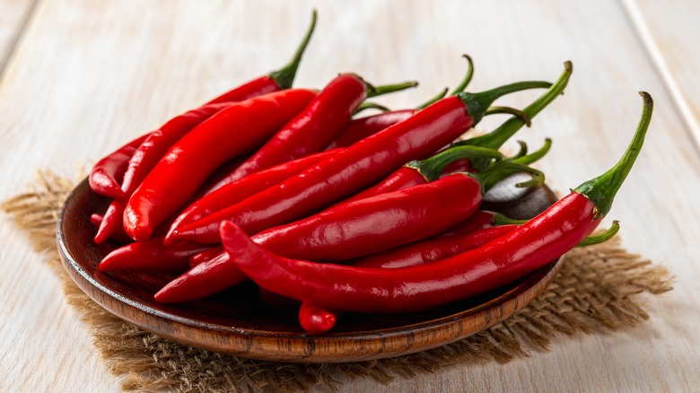 Chili Pepper Types - A List of Chili Peppers and their Heat Levels