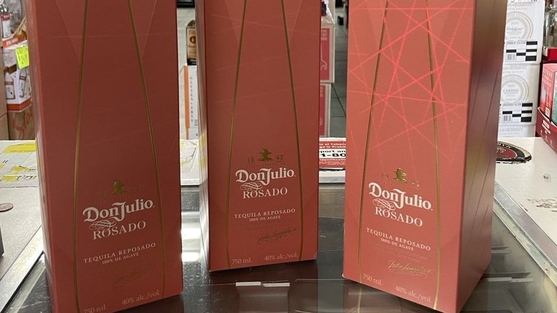 Don Julio Rosado boxes