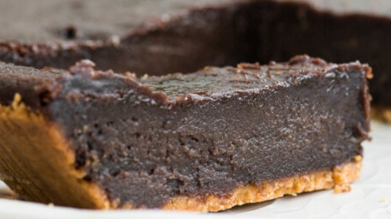 slice of chocolate fudge pie