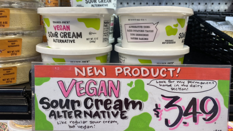 Vegan sour cream alternative