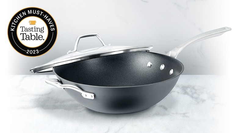 Calphalon signature nonstick wok