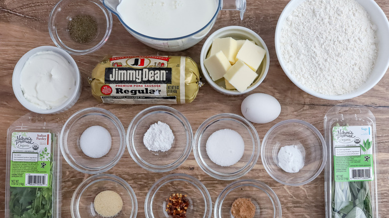 ingredients for biscuits and gravy