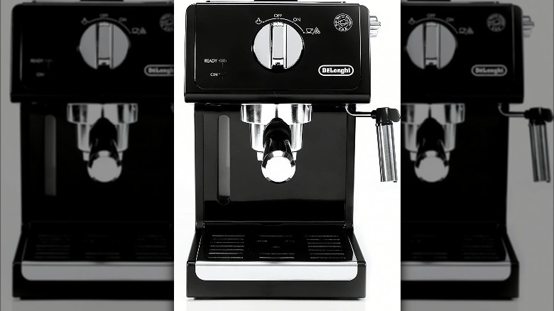 De'Longhi ECP3120 15 Bar Espresso Machine with Advanced Cappuccino System