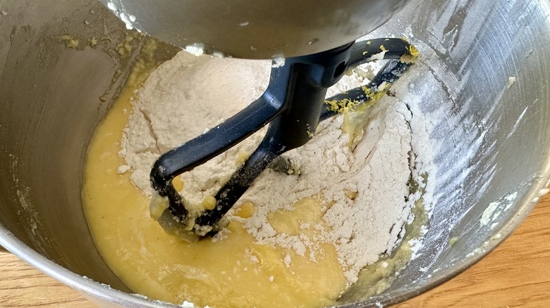 Adding dry ingredients to batter