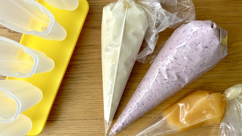 Popsicle fillings in piping bags