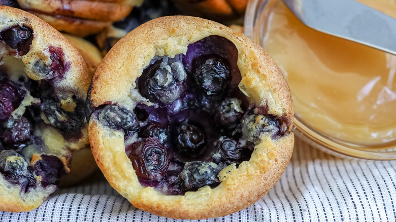 closeup blueberry lemon popover