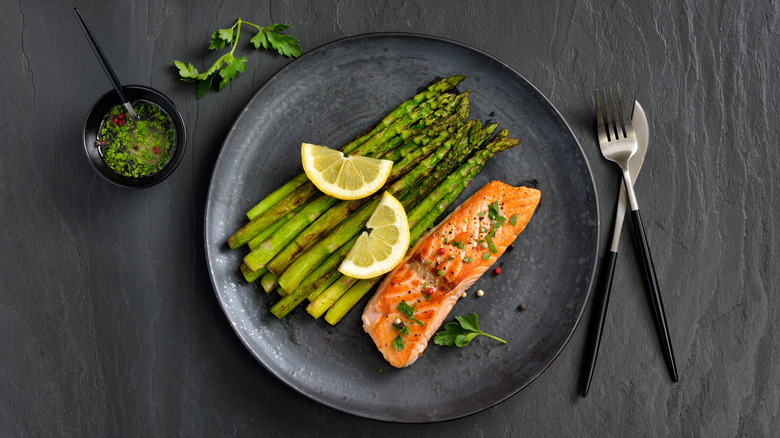 Plate of salmon with lemon vinaigrette