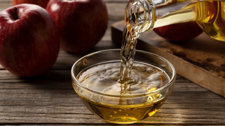 Apple cider vinegar