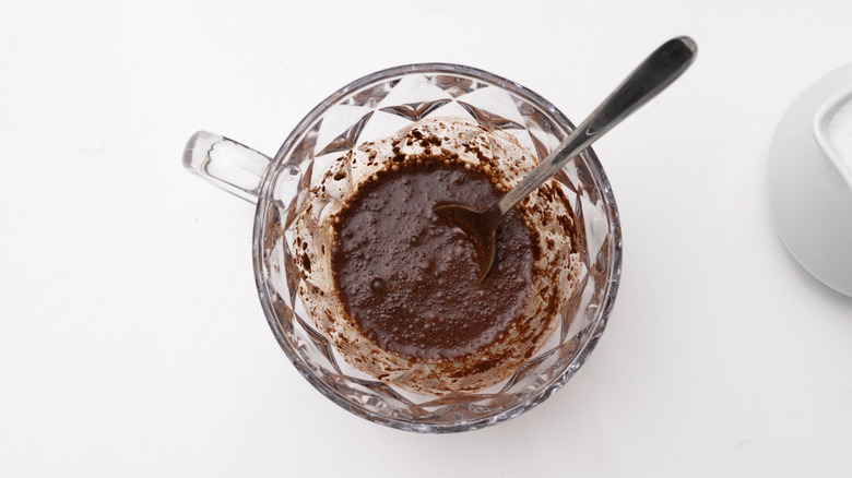 espresso cocoa mixture in cup