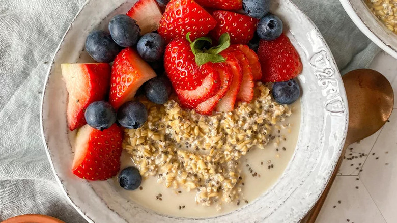 Overnight Steel Cut Oats 