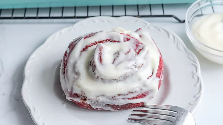 Red Velvet Cinnamon Rolls