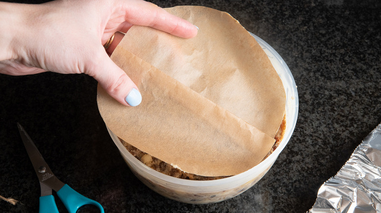 paper-covered pudding basin