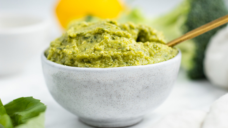 pesto in a bowl 