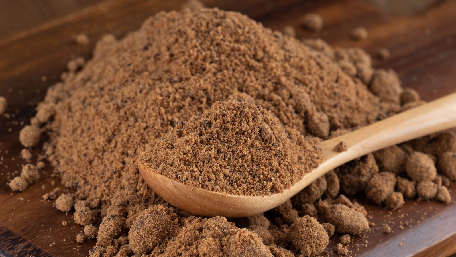 Brown Sugar Vs Muscovado Sugar What s The Difference 