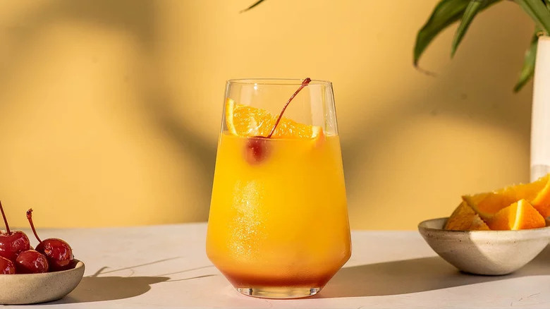 Tequila Sunrise Cocktail