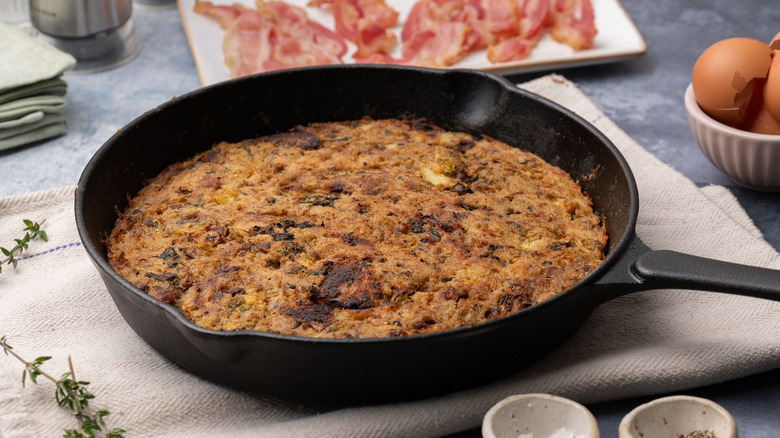 bubble and squeak in cast iron pan