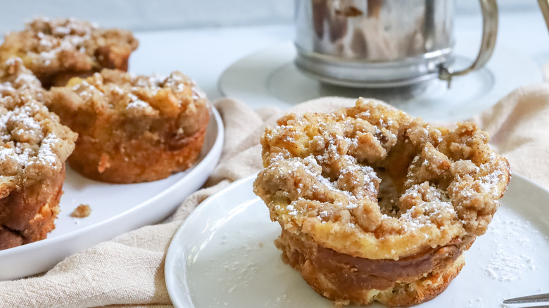 cinnamon french toast muffins