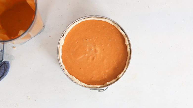 pumpkin pie in a pie crust