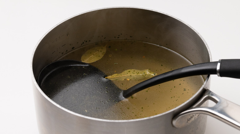 vegetable stock with bay leaves